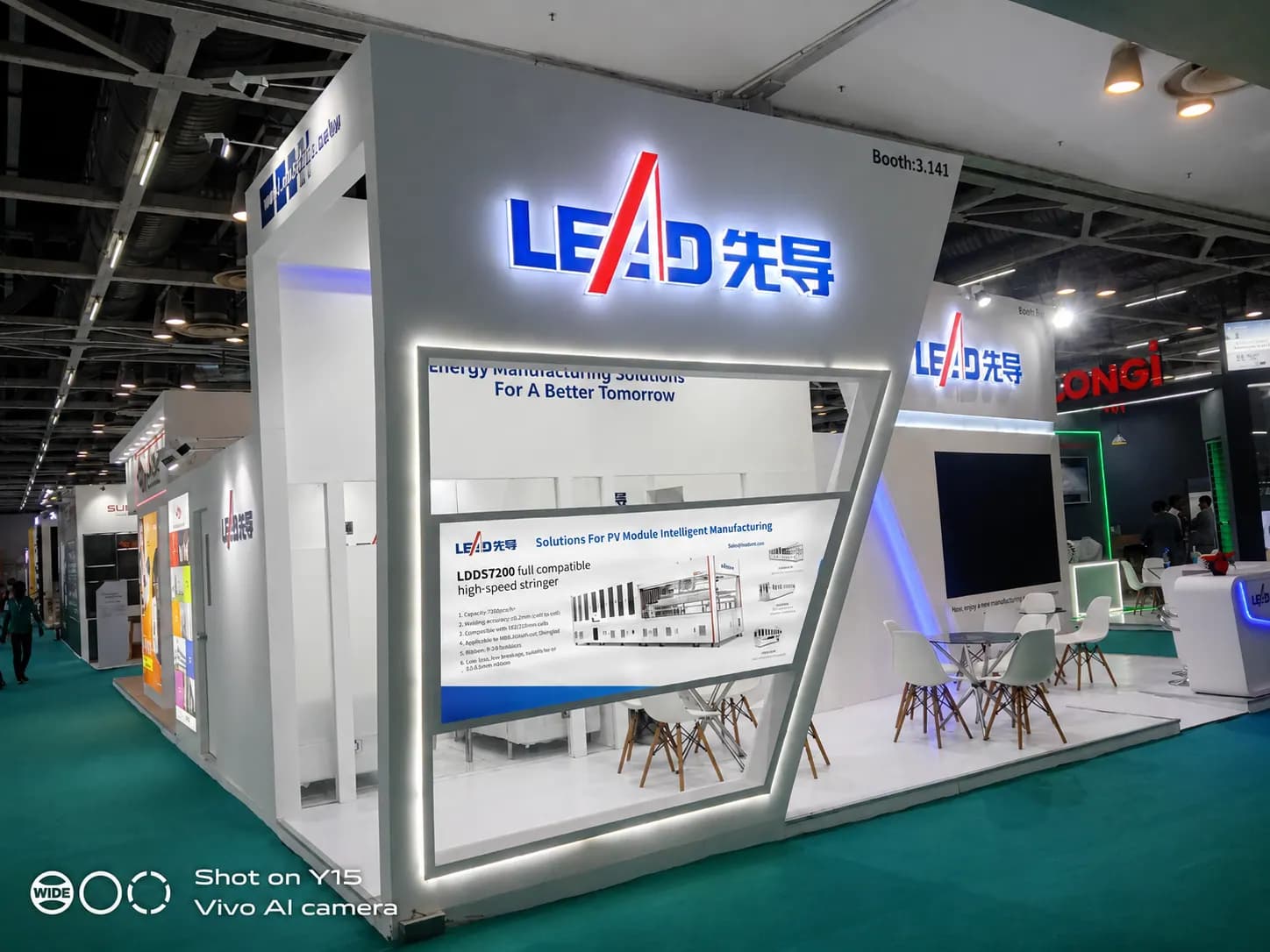 LED REI 20019 — exhibition stand photo 1