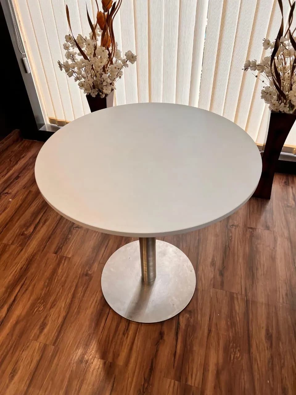 Exhibition furniture on rental — 18