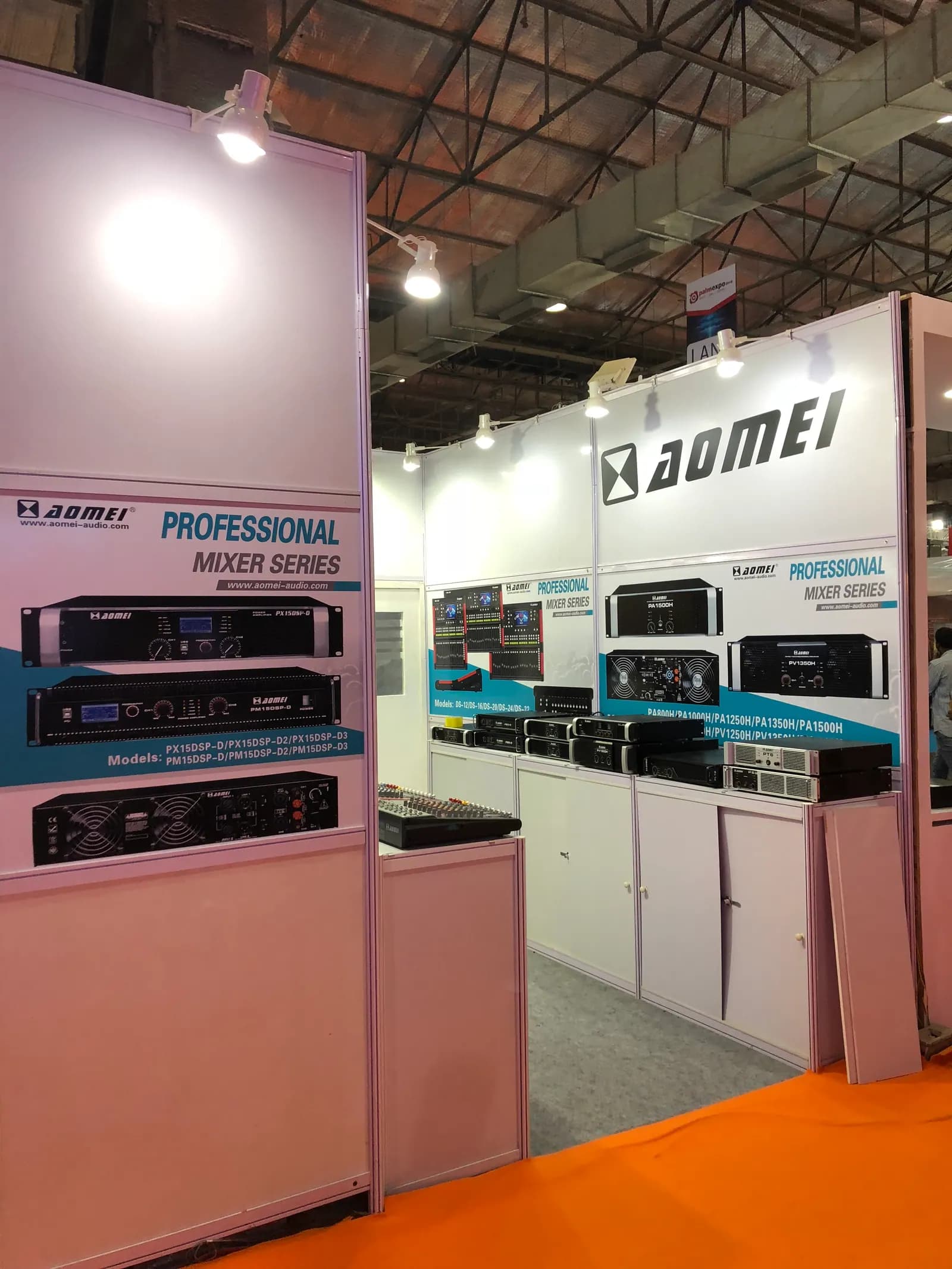 AOMEI @ Palm Expo — exhibition stand photo 4