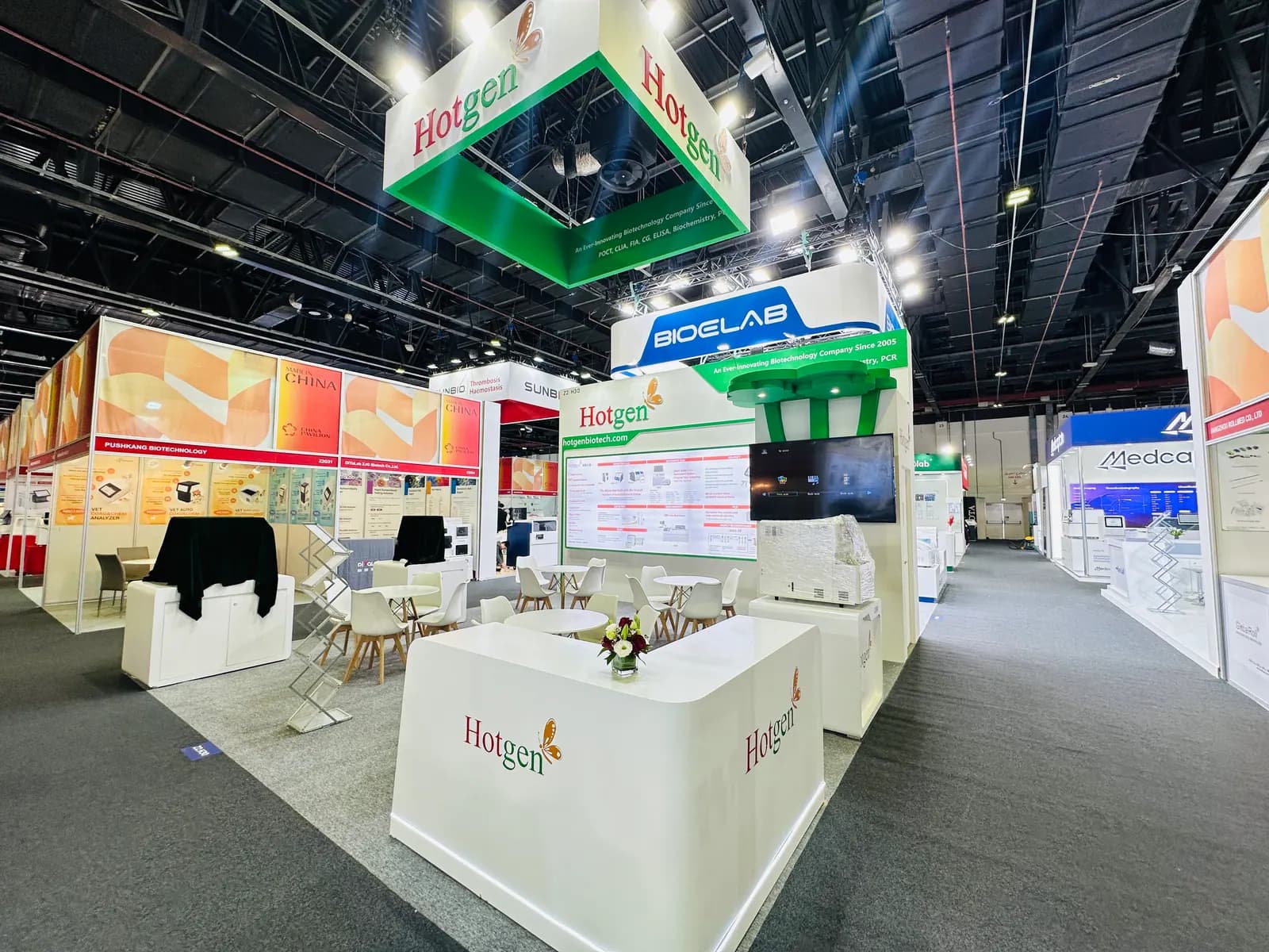 Arab Lab Dubai — exhibition stand photo 4