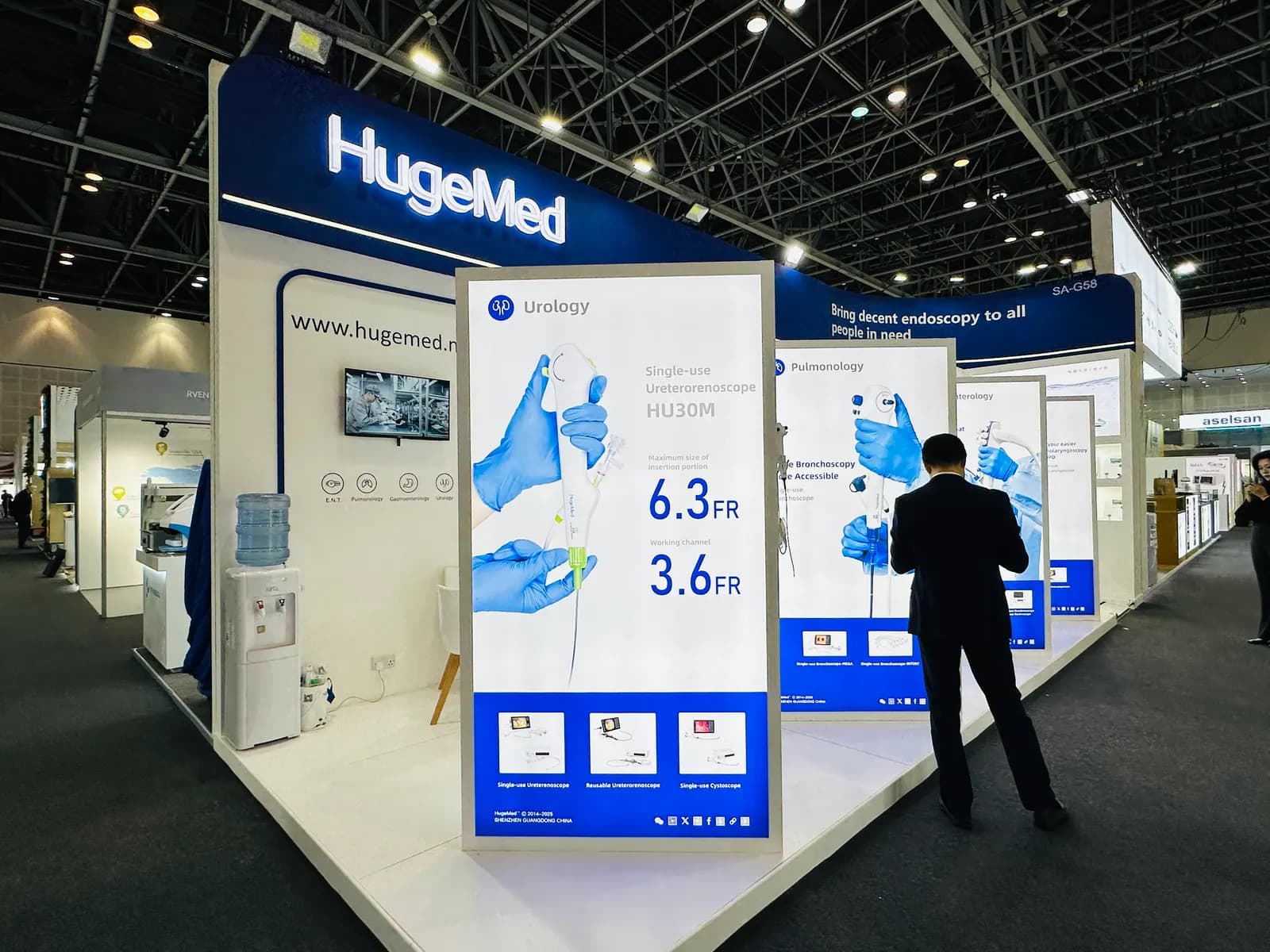 Exhibition stand in Dubai 5