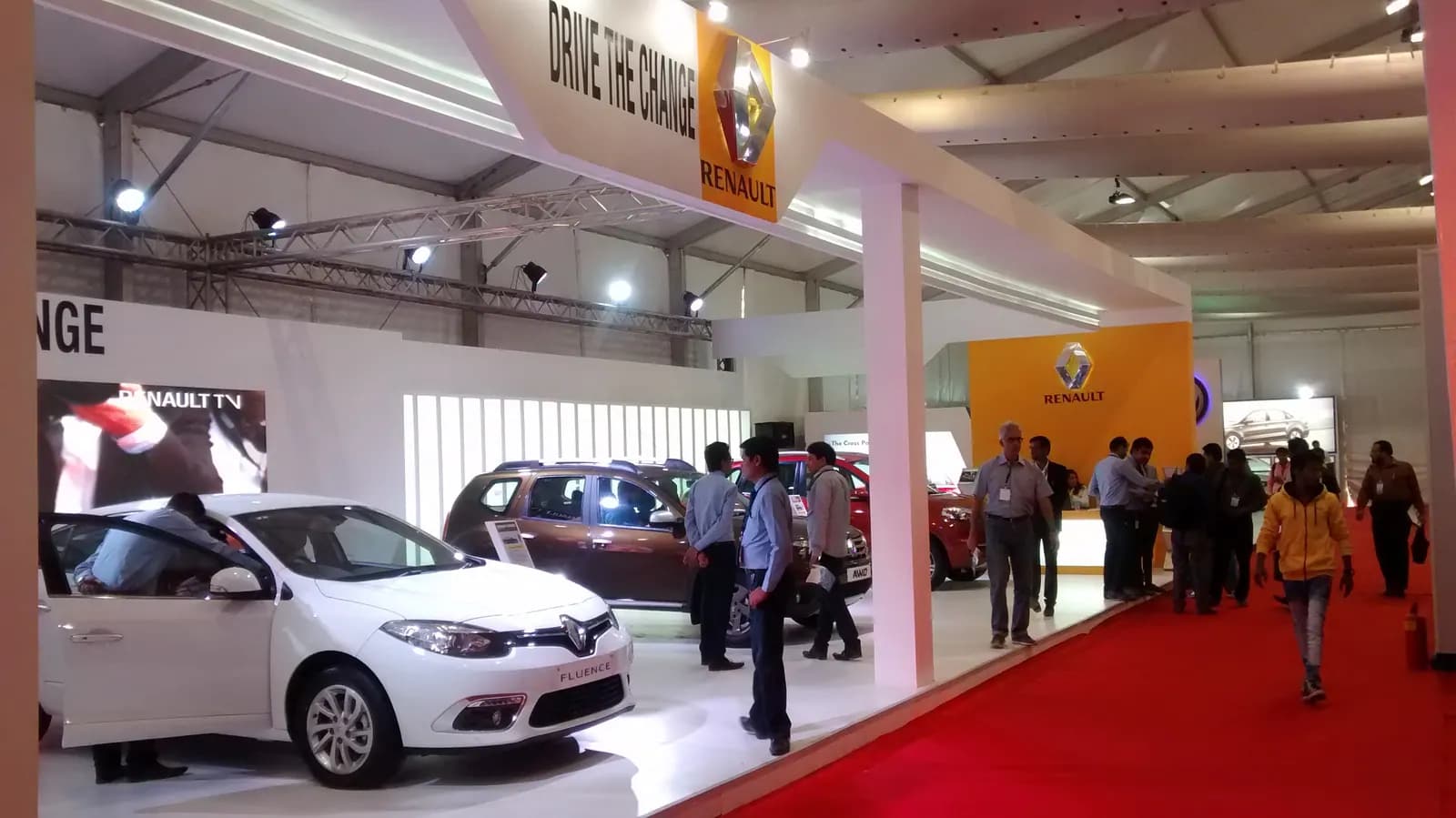 RENU @ MIMI 2016 MUMBAI — exhibition stand photo 2