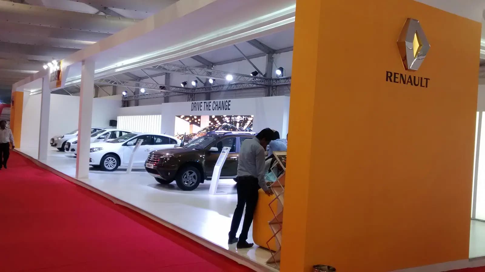 RENU @ MIMI 2016 MUMBAI — exhibition stand photo 3