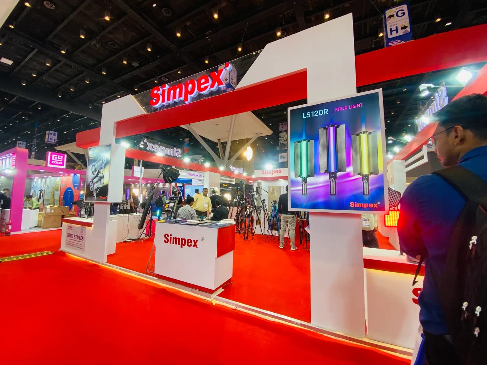Simplex Stall PHOTO EXPO Jio 140 sqm — exhibition stand photo 2