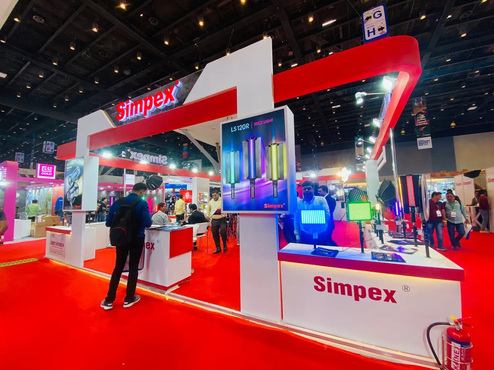 Simplex Stall PHOTO EXPO Jio 140 sqm — exhibition stand photo 3