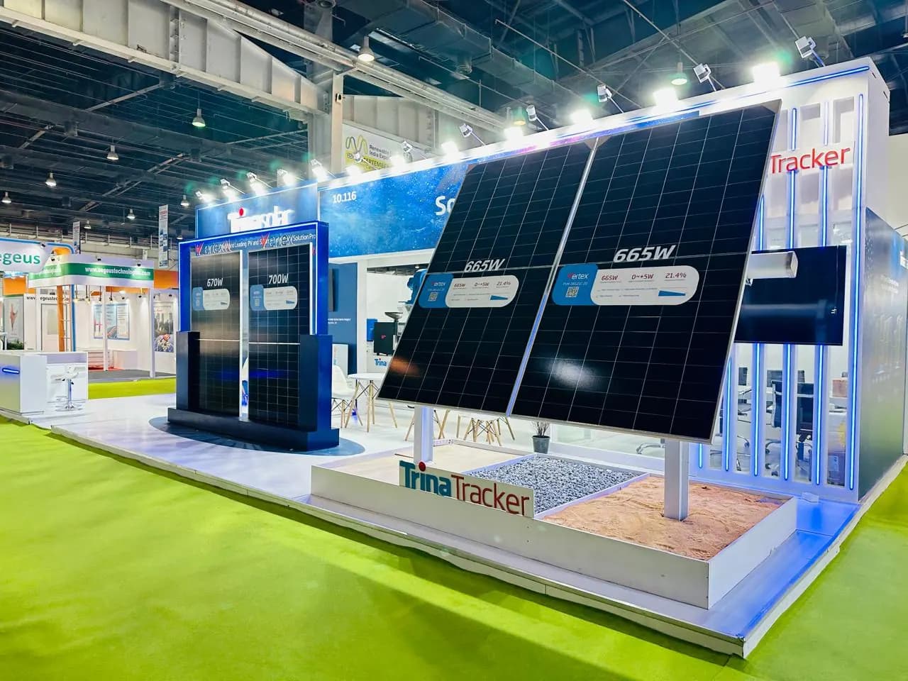 Trina Solar — exhibition stand photo 1
