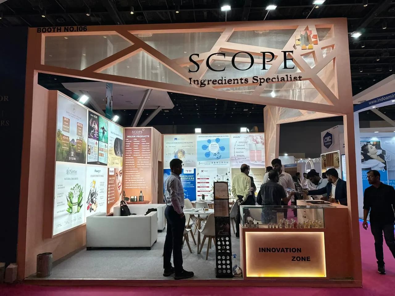 Exhibition stand in Thailand 4